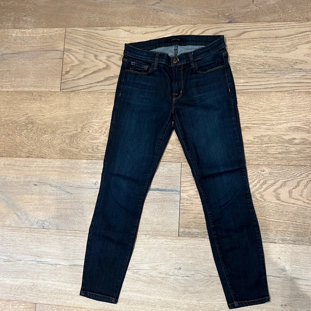 Mid rise j brand size 28